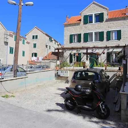 With A Parking Space - 16810 Apartmán *